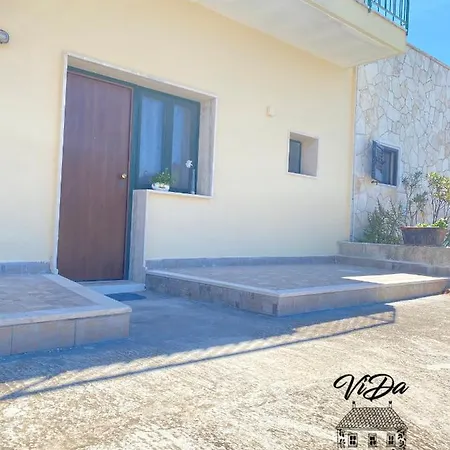 Vida Apartments Casa Vacanze Frigole Esterno foto