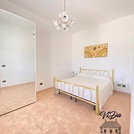 Vida Apartments Casa Vacanze Frigole Esterno foto